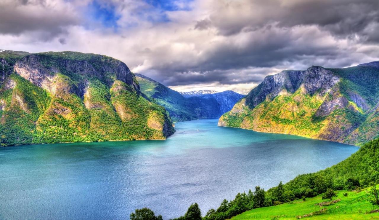 Mlodge - The Mountain Lodge Sogndal Dış mekan fotoğraf